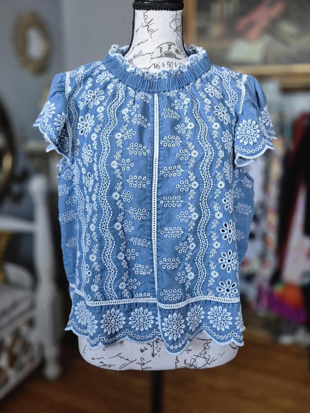 Coastal Cowgirl Embroidered Blue Flutter Sleeve Women's Blouse Large